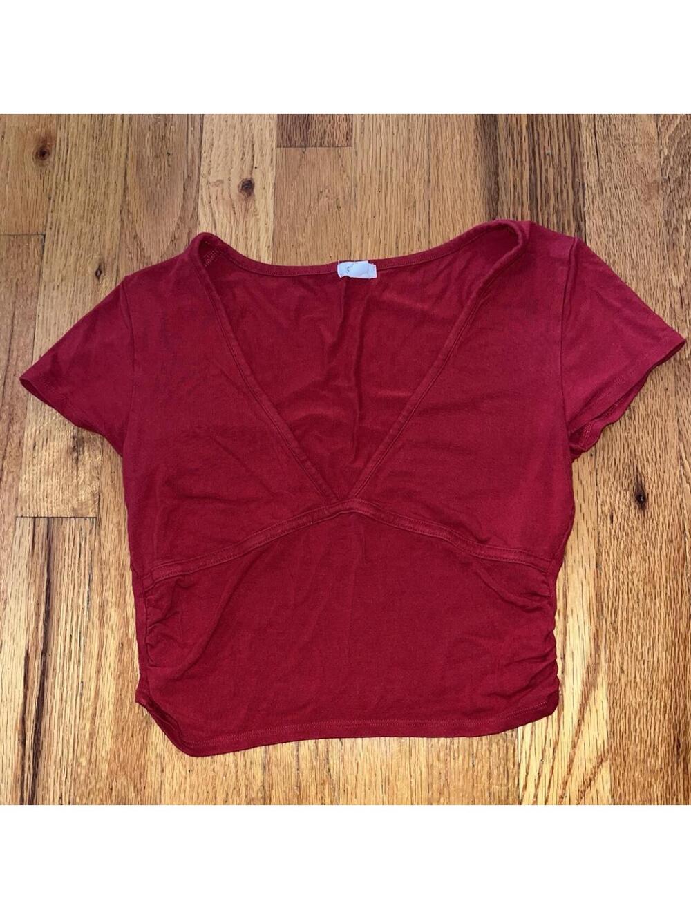 Garage Women's Red and Burgundy Crop-top